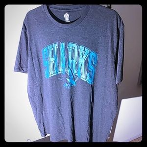 XL NHL t-shirt
